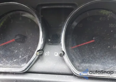 2013 Nissan Versa 1.6 Sl z USA, uszkodzony, nr VIN 3N1CN7AP5DL831864